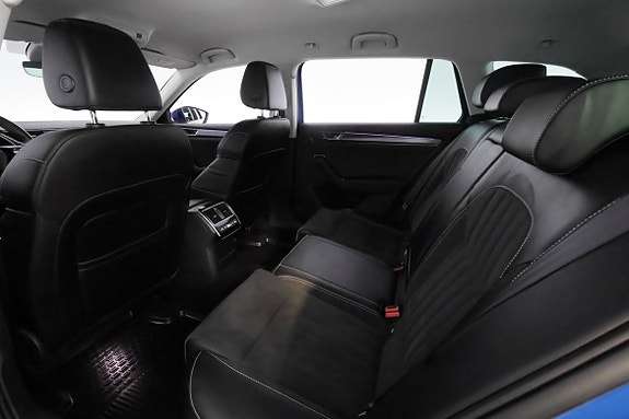 Skoda Superb 18 of 30