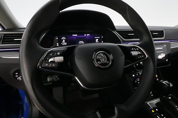 Skoda Superb 16 of 30