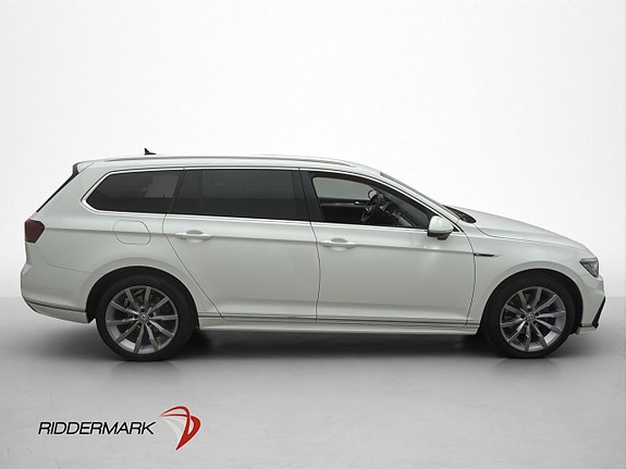 Volkswagen Passat 6 of 30