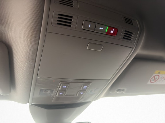 Volkswagen Passat 26 of 30