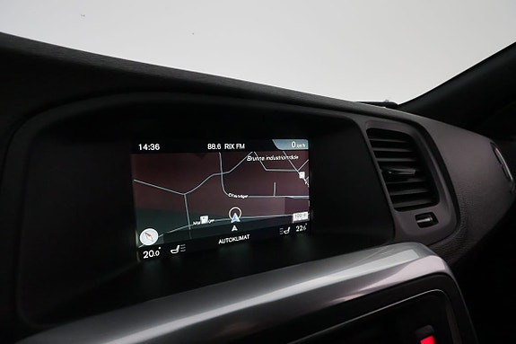 Volvo V60 22 of 28