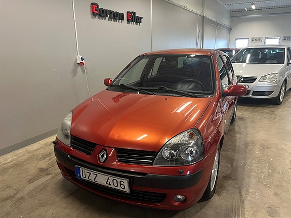 Renault Clio 2 of 20