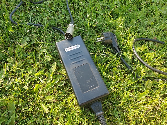 Product image 2 of 9