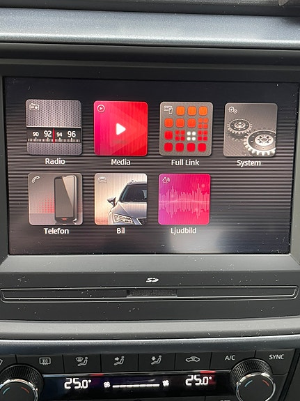 Seat Arona 9 of 15