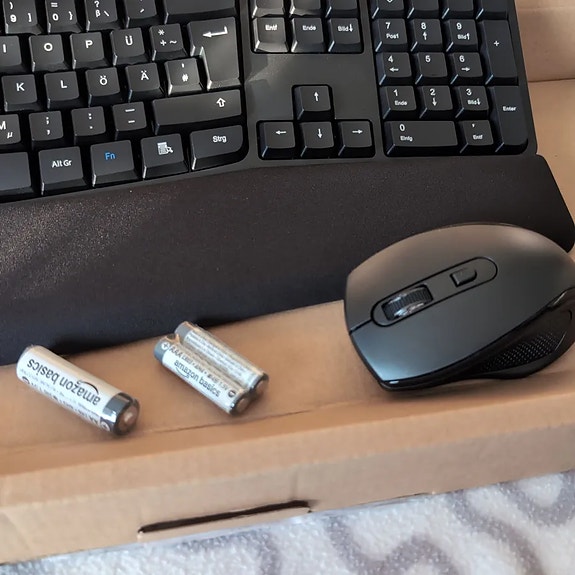 Product image 2 of 9