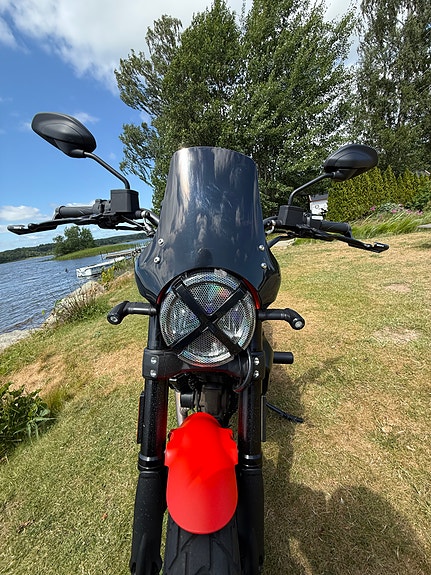 Ducati Scrambler 800 Full Throttle, smakfullt extrautrustad 3 of 5