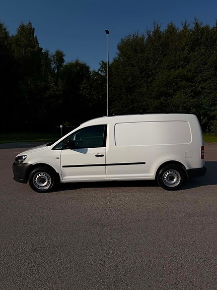 Volkswagen Caddy Maxi 4 of 5