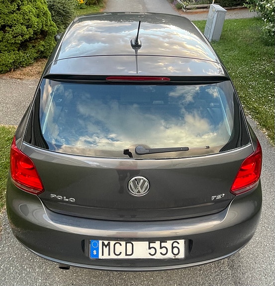 Volkswagen Polo 12 of 16