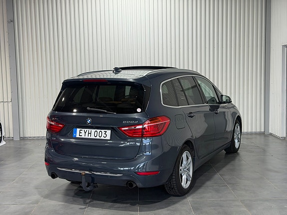 BMW 220d 3 of 14