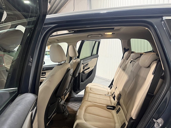 BMW 220d 11 of 14