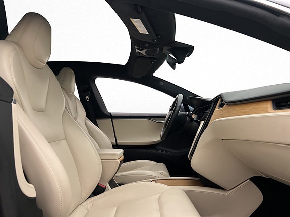 Tesla Model S 10 of 30
