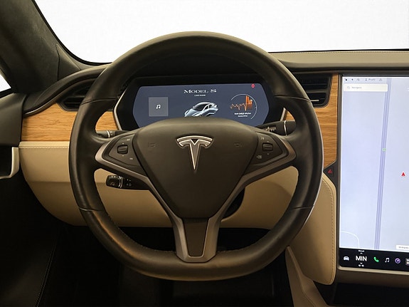 Tesla Model S 11 of 30