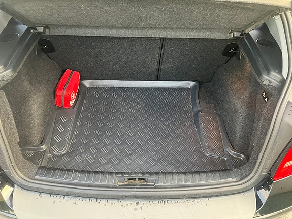 BMW 116i 5 of 14