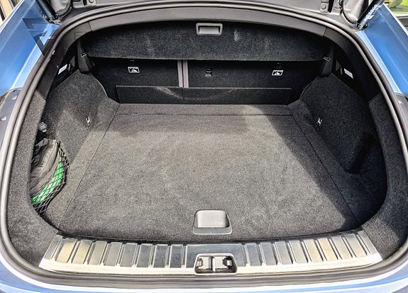 Polestar 4 12 of 26