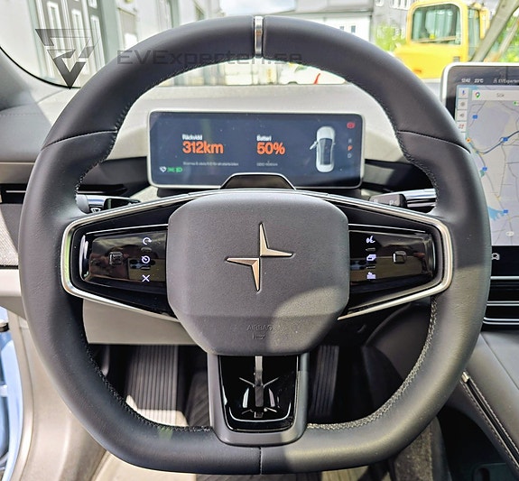 Polestar 4 17 of 26