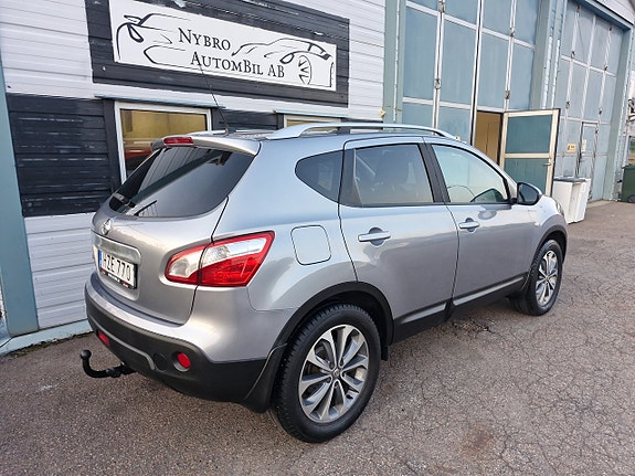 Nissan Qashqai 3 of 5