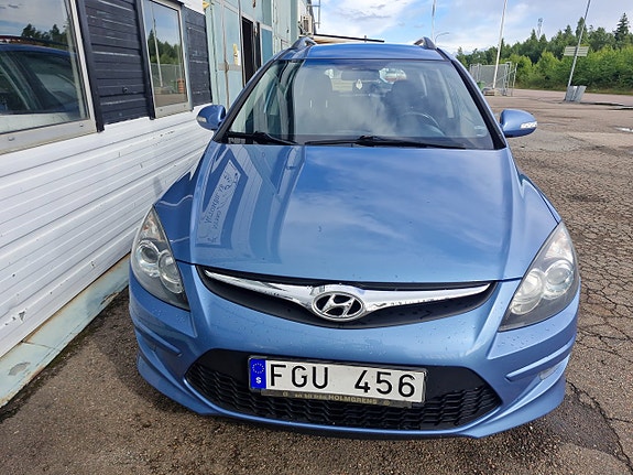 Hyundai i30 5 of 5