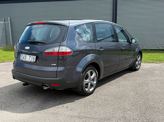 Ford S-MAX 2 of 15