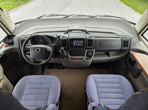 Hymer B 614 CL Taksäng,Välomhändertagen,Nybesiktad 8 of 19