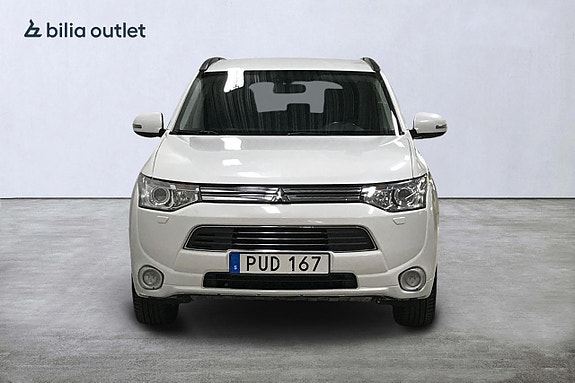 Mitsubishi Outlander 3 of 29