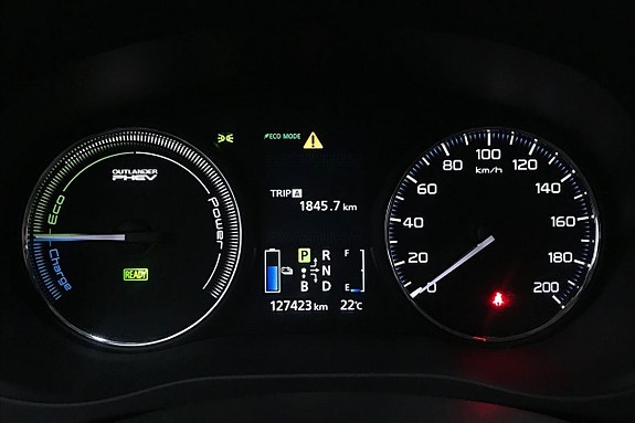 Mitsubishi Outlander 17 of 29