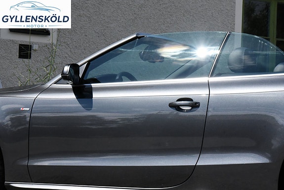 Audi A5 6 of 17