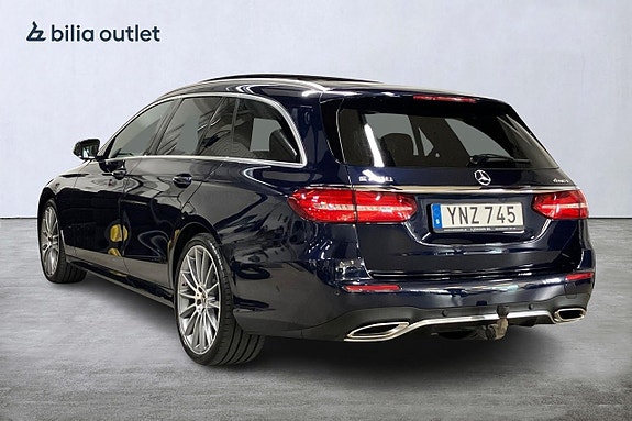 Mercedes-Benz E400 8 of 28