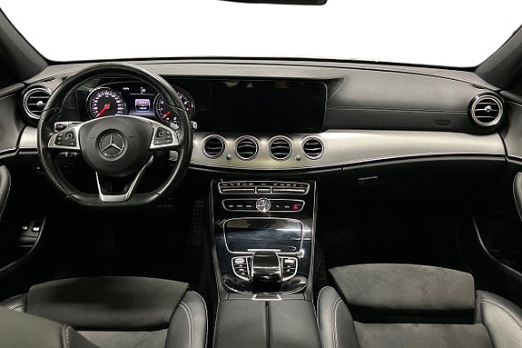 Mercedes-Benz E400 12 of 28