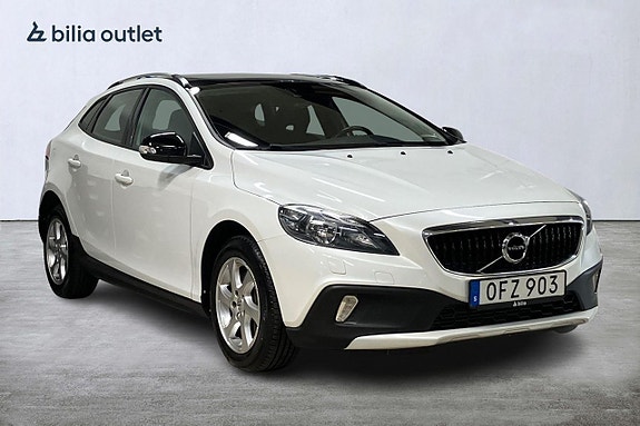 Volvo V40 Cross Country 4 of 26