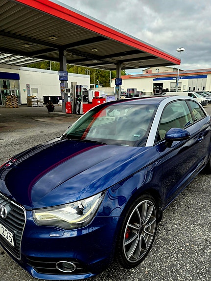 Audi A1 4 of 5