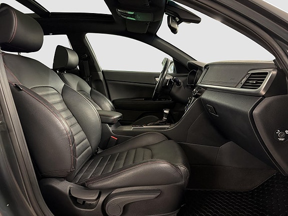 Kia Optima 4 of 5