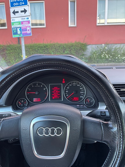 Audi A4 4 of 4