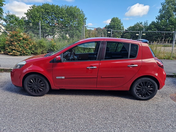 Renault Clio 5 of 13