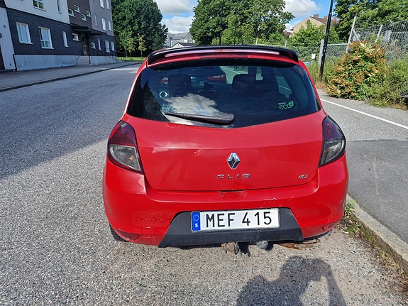 Renault Clio 7 of 13