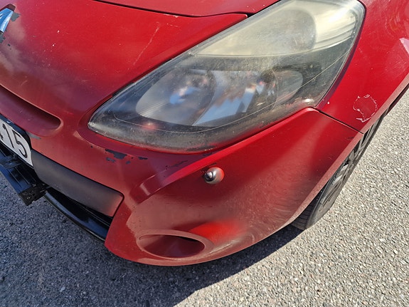 Renault Clio 13 of 13