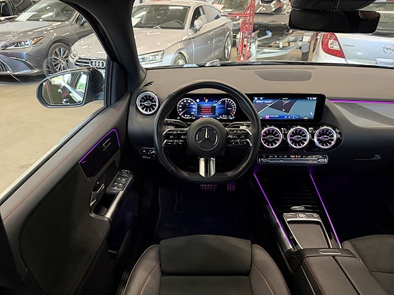 Mercedes-Benz B250 e 21 of 23