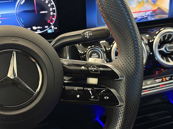 Mercedes-Benz B250 e 18 of 23