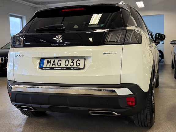 Peugeot 3008 10 of 16