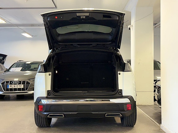 Peugeot 3008 8 of 16