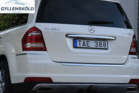 Mercedes-Benz GL350 5 of 5