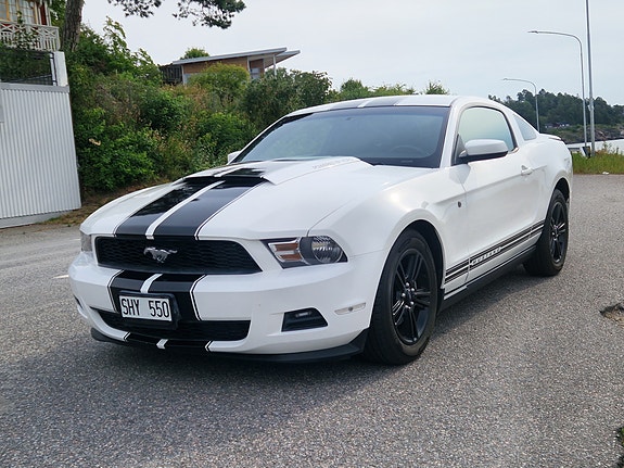 Ford Mustang 7 of 10