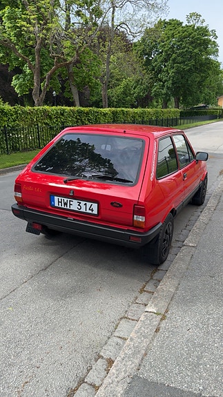 Ford Fiesta 3 of 9