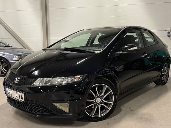 Honda Civic 2 of 5