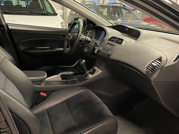 Honda Civic 17 of 21