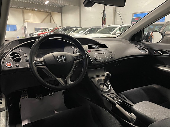 Honda Civic 9 of 21