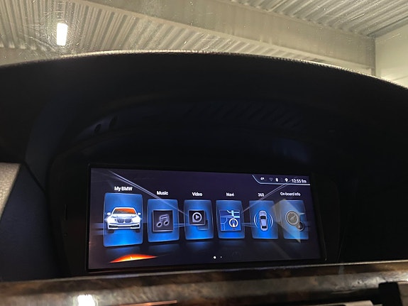 BMW 520i 19 of 21