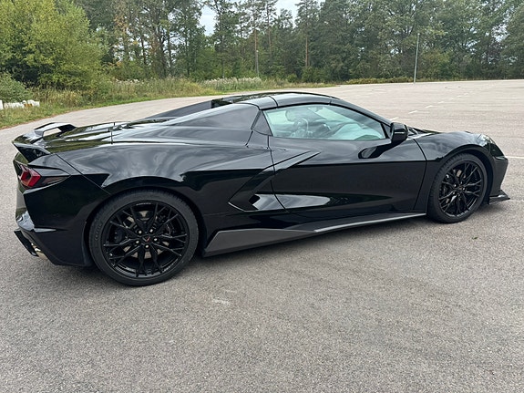 Chevrolet Corvette 7 of 19