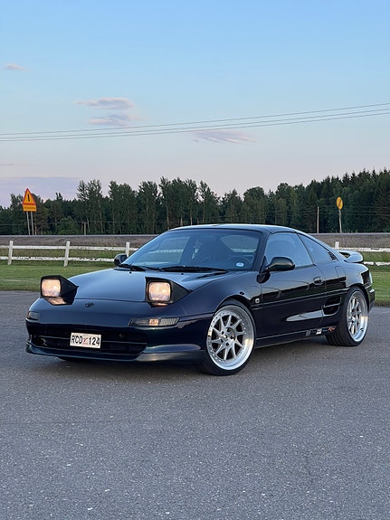 Toyota MR2 5 of 5