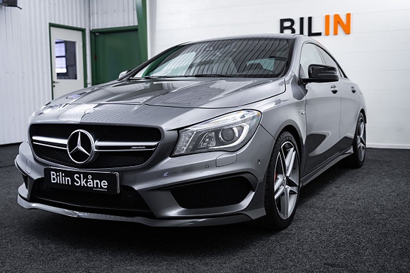 Mercedes-Benz CLA45 7 of 29