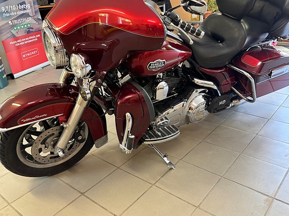 Harley-Davidson Electra Glide Ultra Classic 1.6 8 of 14